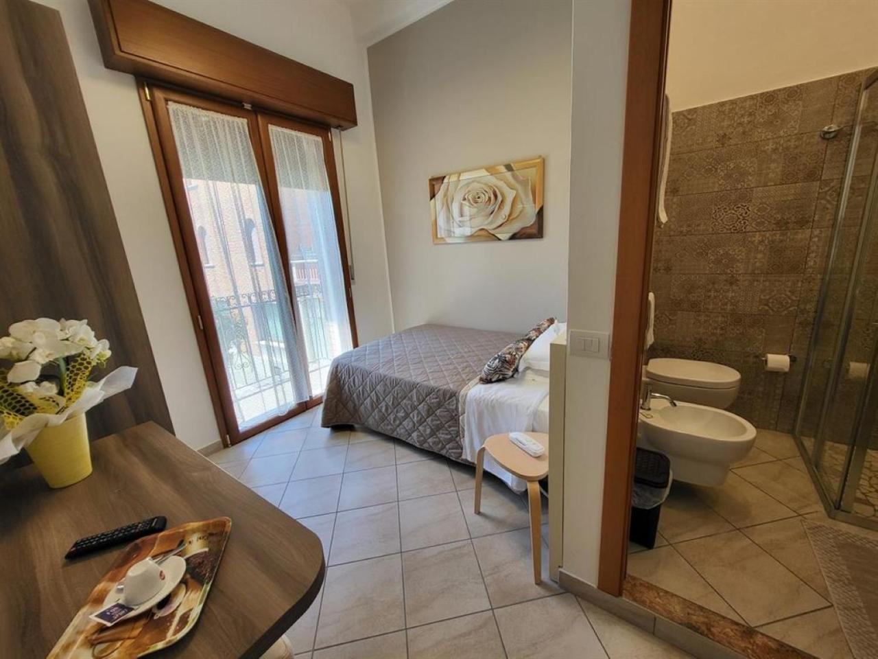 Hotel Villa Fulgida Каттоліка Екстер'єр фото