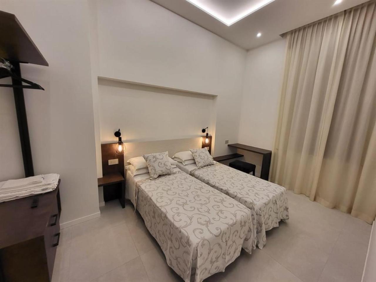 Hotel Villa Fulgida Каттоліка Екстер'єр фото